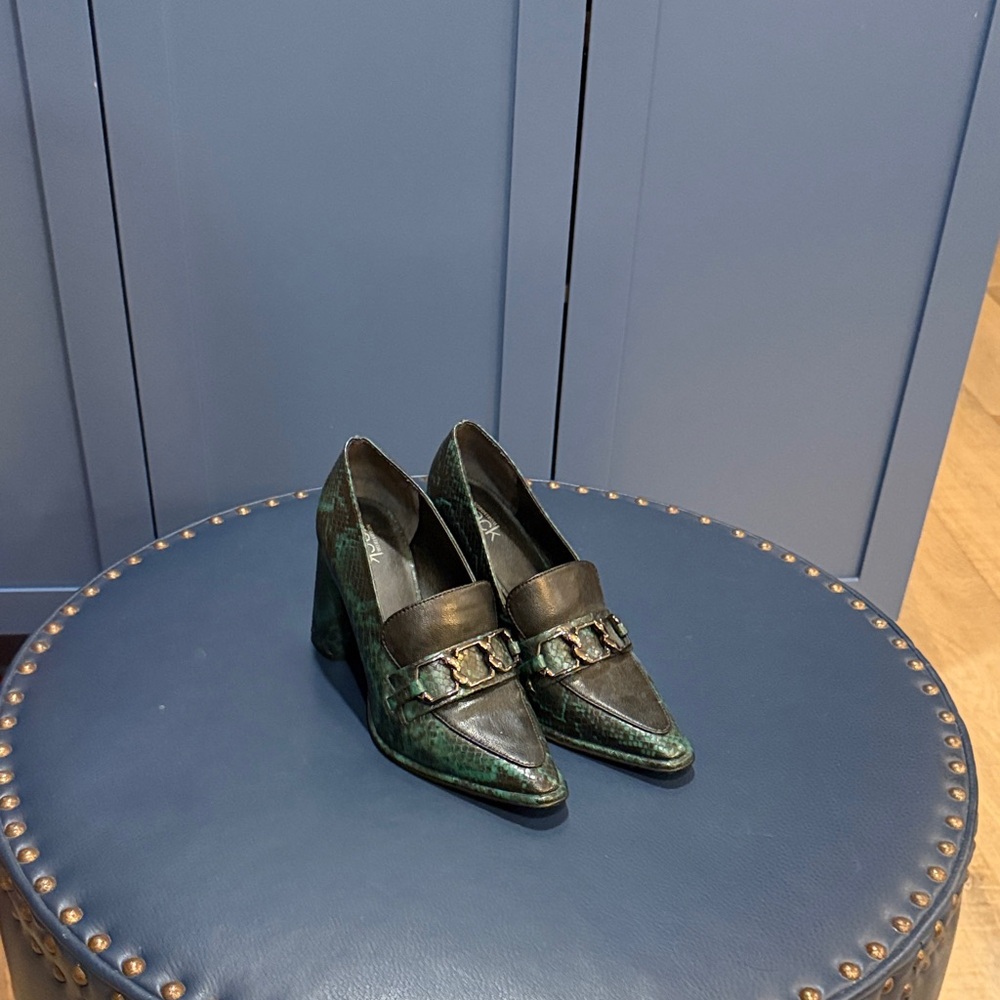 Nordstrom Elegant Green Women's pumps